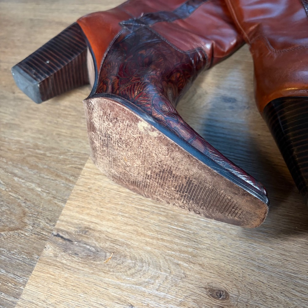 Boho Antonio Melani 8.5 M Floral Embossed Leather Block Heel Boots Cognac Brown - Picture 4 of 6